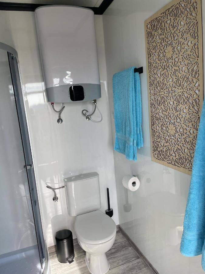 Ferienhaus Tiny-house Mit Alpen- Stadt- Und Poolblick , Wlan *